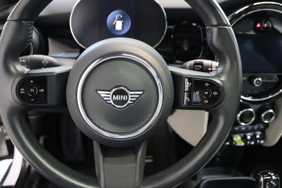 MINI Cooper SE Edition Premium Plus 3d