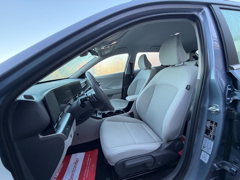 Hyundai Kona 48 EV Essential 5d