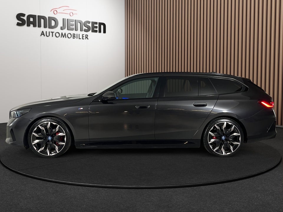 BMW i5 eDrive40 Touring M-Sport Pro 5d