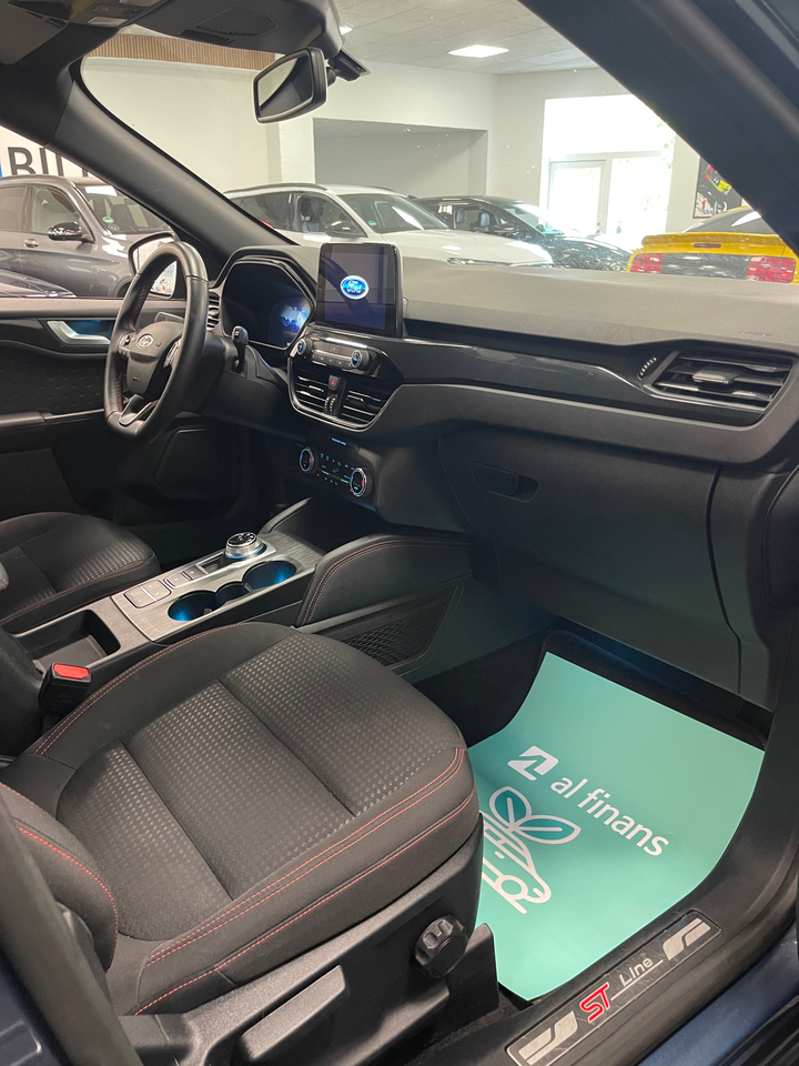 Ford Kuga 2,5 PHEV ST-Line CVT 5d