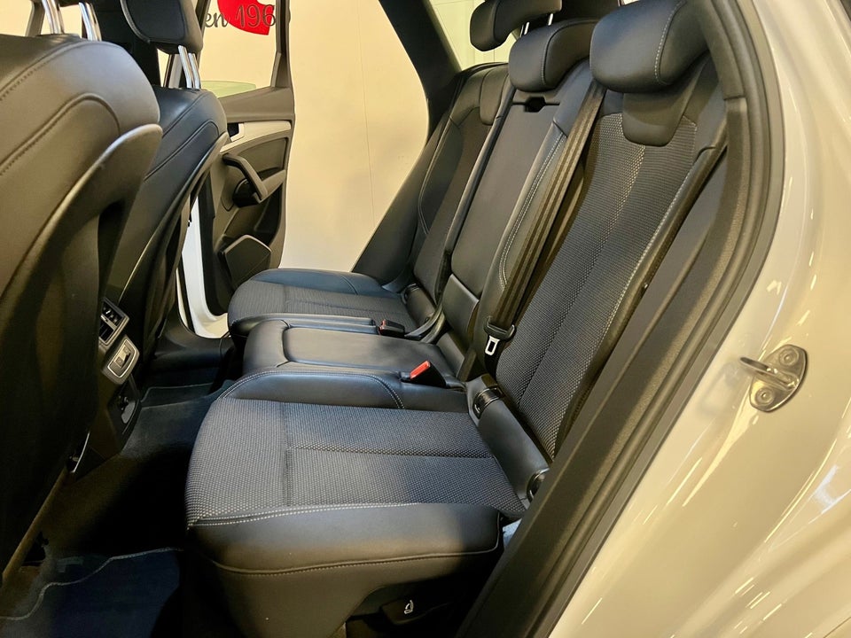 Audi Q5 50 TFSi e S-line quattro S-tr. 5d