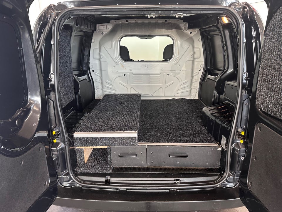 Fiat Fiorino 1,3 MJT 80 Professional Van 5d