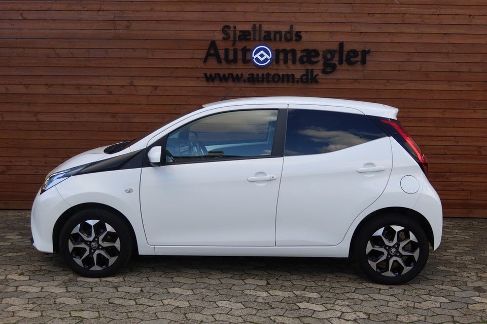 Toyota Aygo 1,0 VVT-i x-sky x-shift 5d