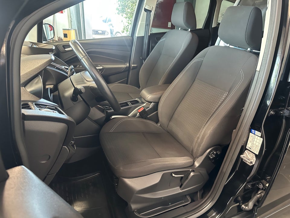 Ford C-MAX 1,5 TDCi 120 Business Van 5d