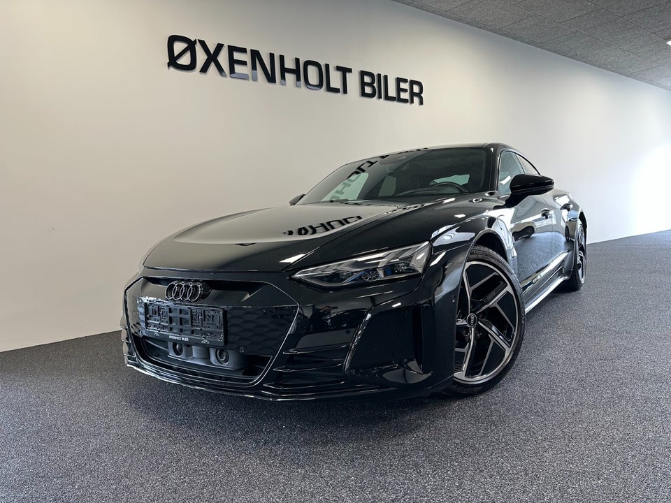 Audi e-tron GT quattro 4d