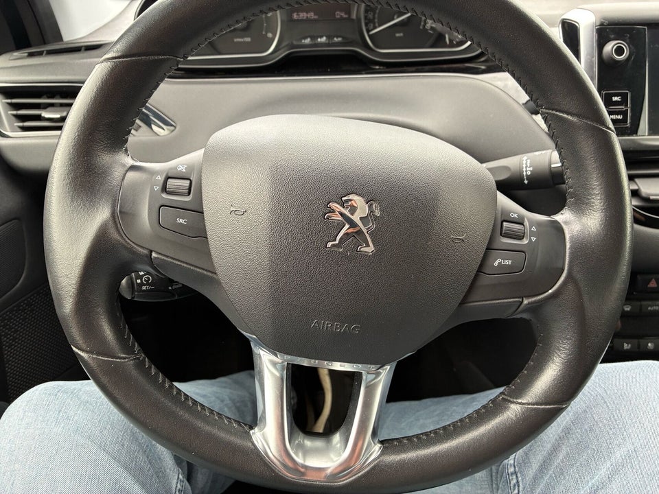 Peugeot 208 1,6 BlueHDi 100 Envy 5d
