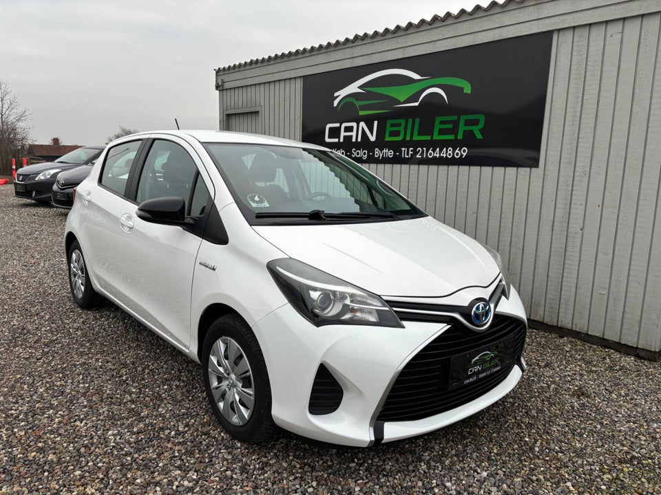 Toyota Yaris 1,5 Hybrid H1 e-CVT 5d