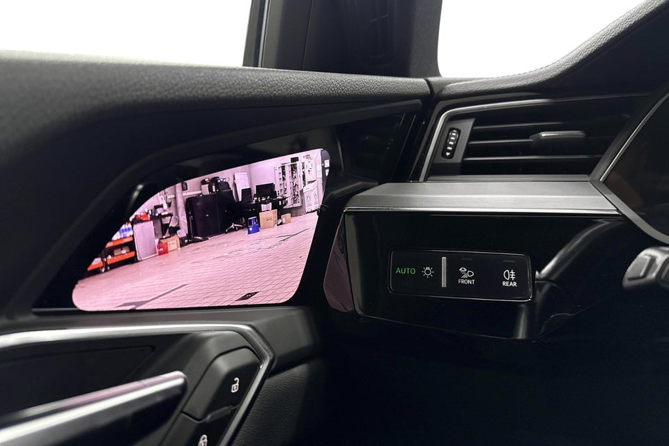 Audi e-tron 55 Advanced quattro 5d