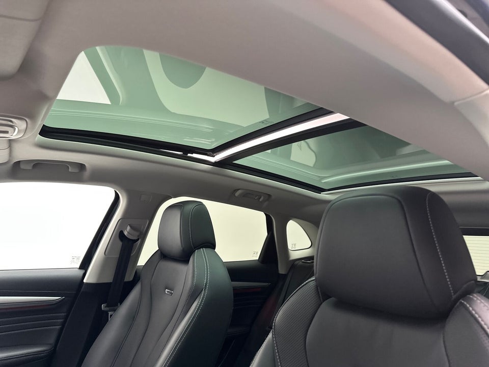 MG Marvel R Luxury 5d