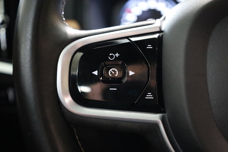 Volvo V90 2,0 T8 ReCharge Inscription aut. AWD 5d