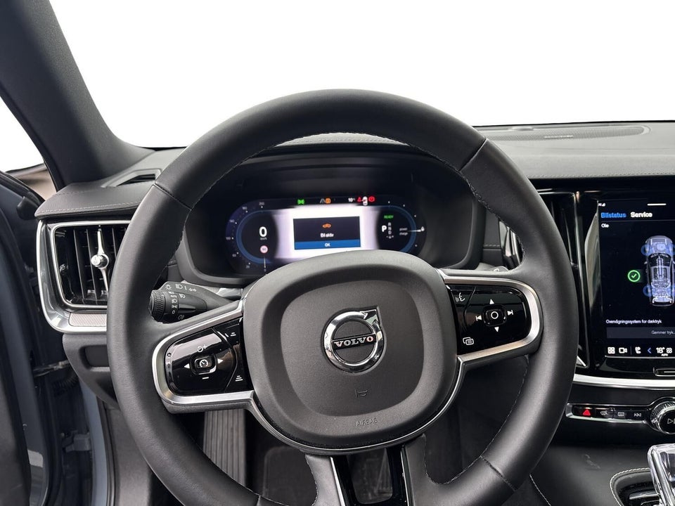 Volvo V60 2,0 T6 ReCharge Ultimate Dark aut. AWD 5d