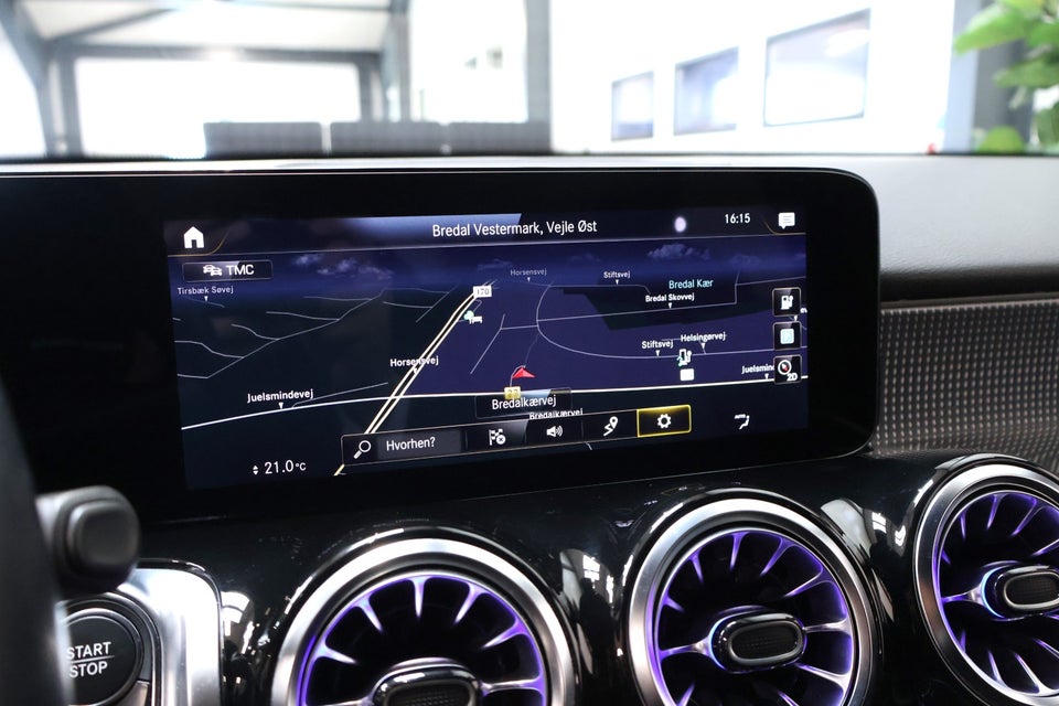 Mercedes EQB300 4Matic 5d