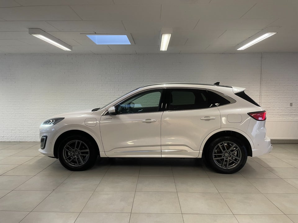 Ford Kuga 2,5 PHEV Vignale CVT 5d