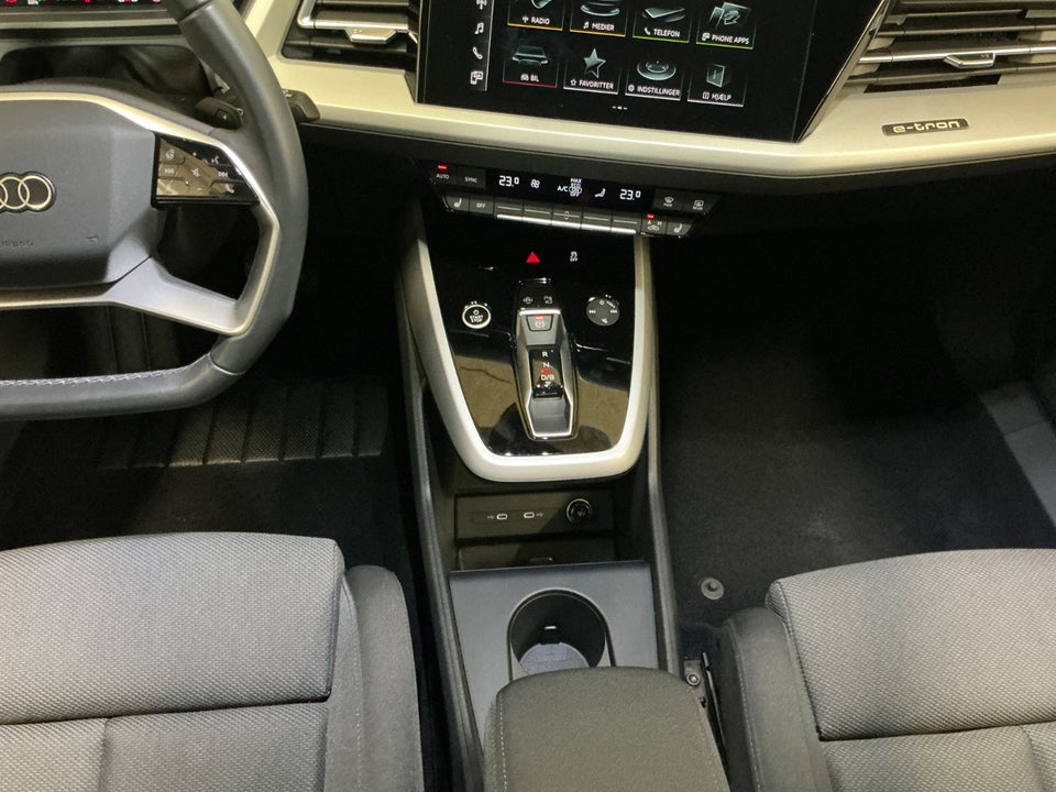 Audi Q4 e-tron 40 Attitude 5d