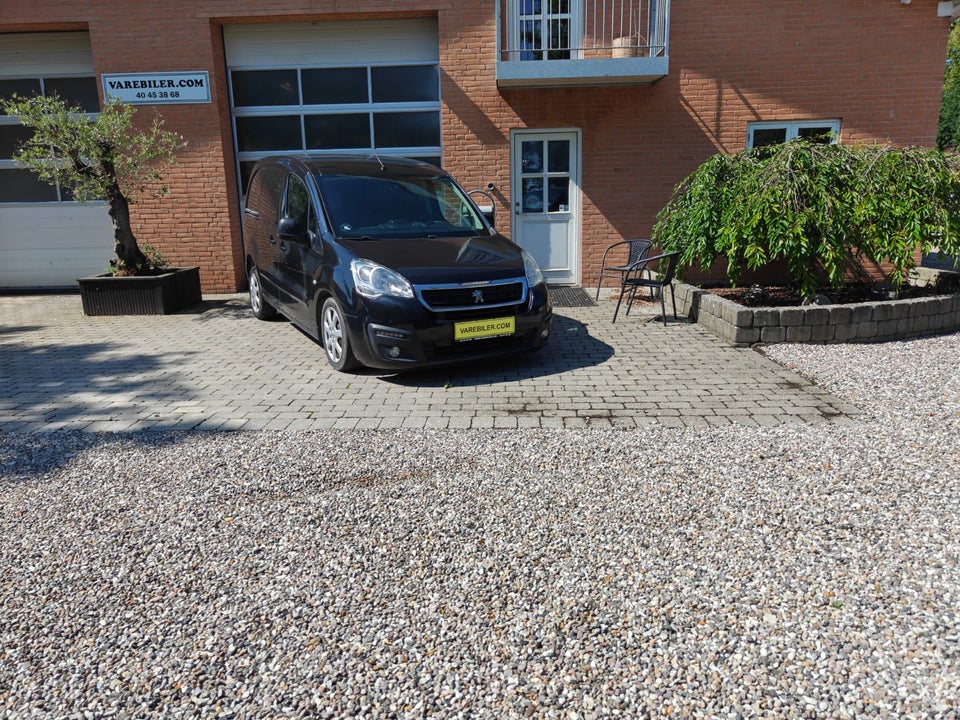 Peugeot Partner 1,6 BlueHDi 100 L1 Premium ESG Van 5d