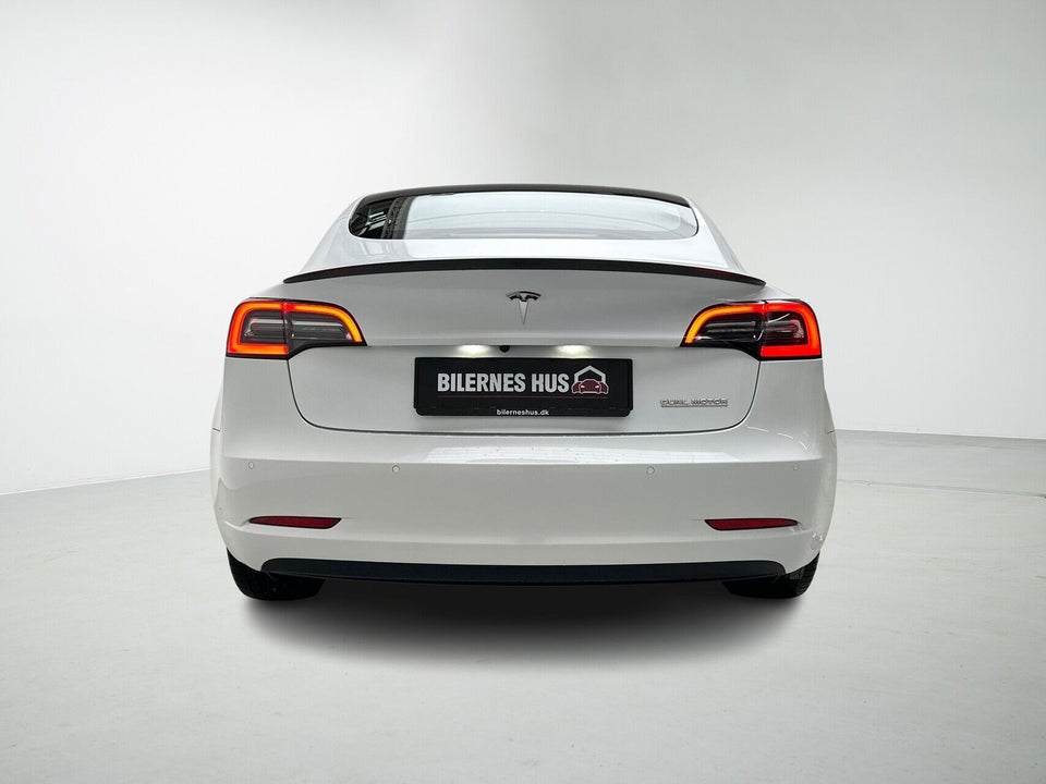 Tesla Model 3 Performance AWD 4d