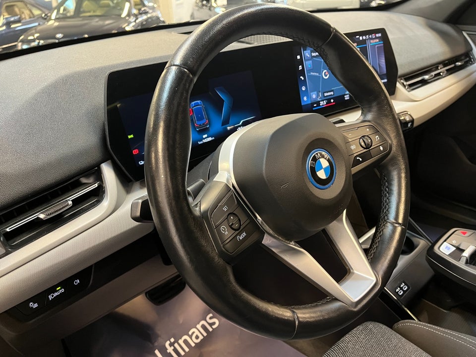 BMW iX1 xDrive30 5d