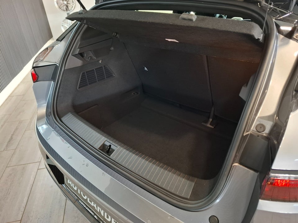 Renault Megane E-Tech 60 Techno 5d