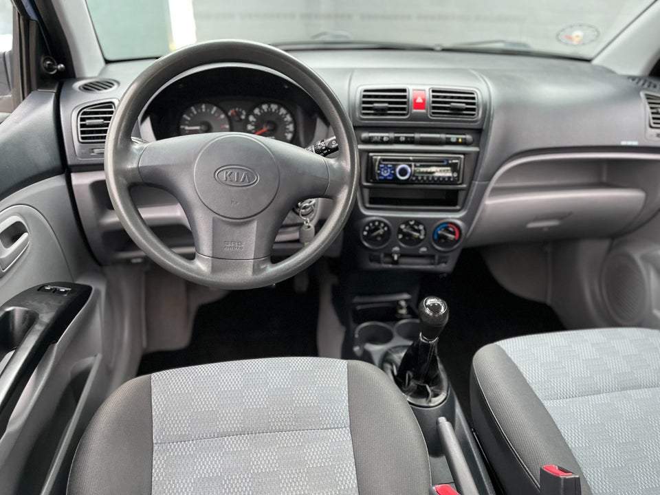 Kia Picanto 1,0 EX 5d