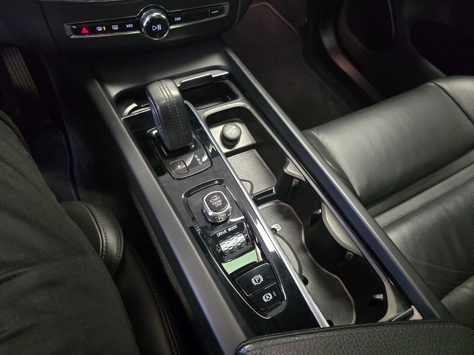 Volvo XC60 2,0 T8 390 Inscription aut. AWD 5d