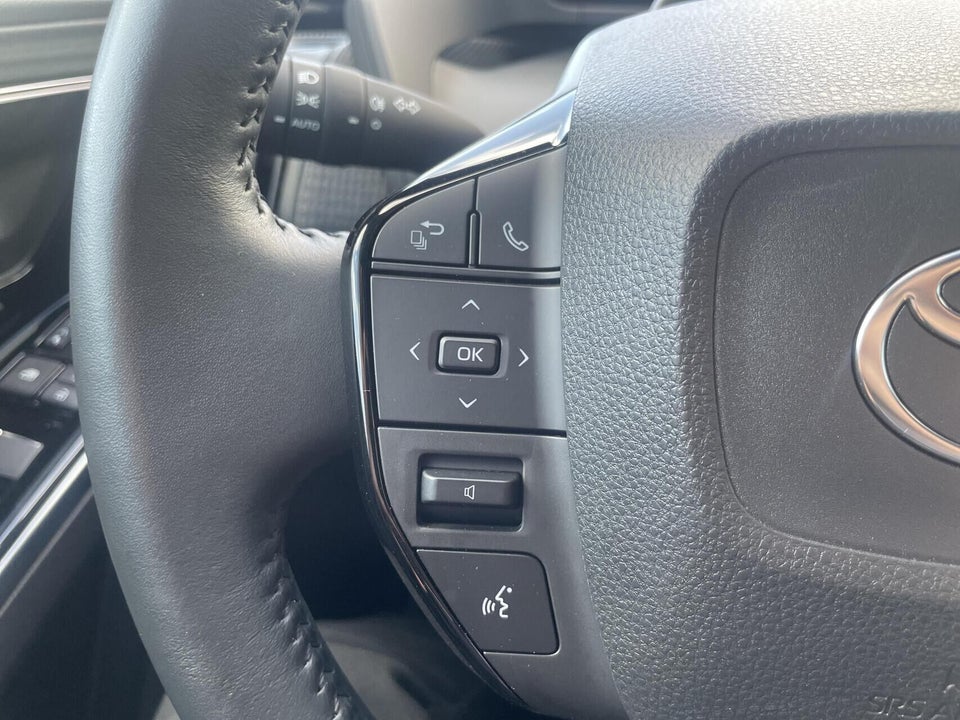 Toyota bZ4X Active 5d