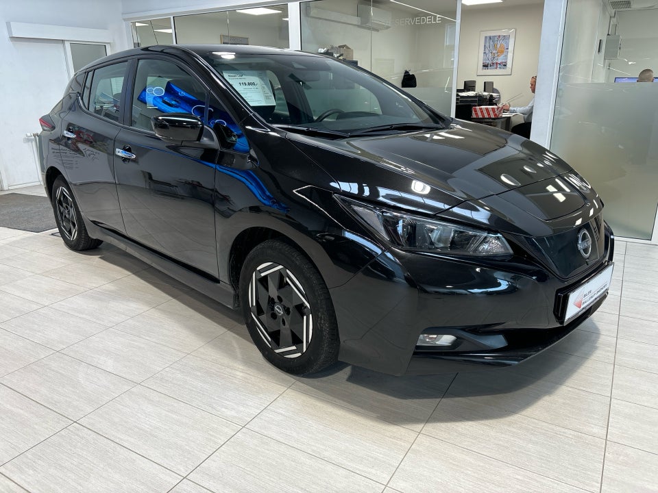 Nissan Leaf 39 Acenta 5d