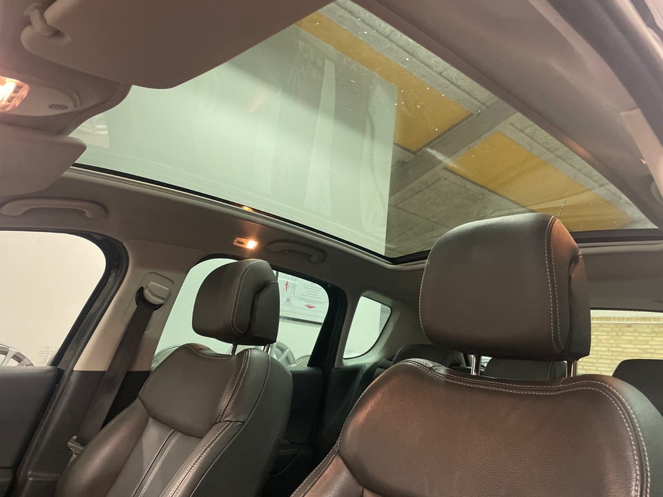 Peugeot 3008 1,6 HDi 114 Style 5d