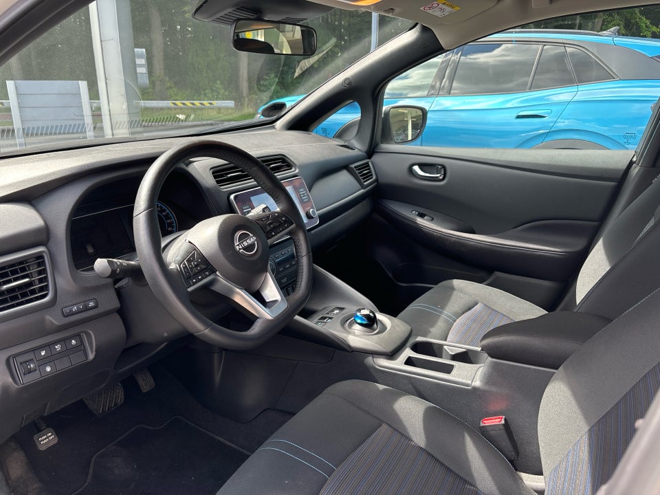 Nissan Leaf 39 Acenta 5d