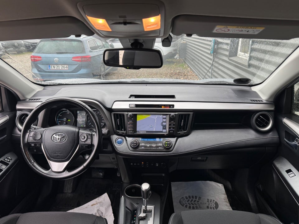 Toyota RAV4 2,5 Hybrid H3 MDS 5d