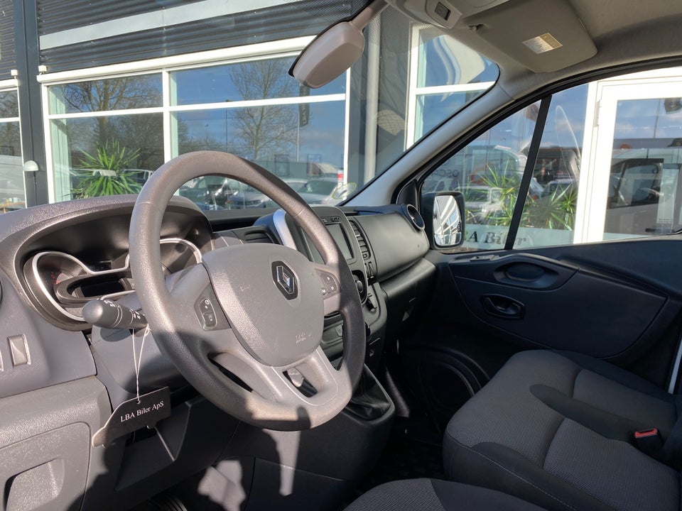 Renault Trafic T29 2,0 dCi 145 L1H1