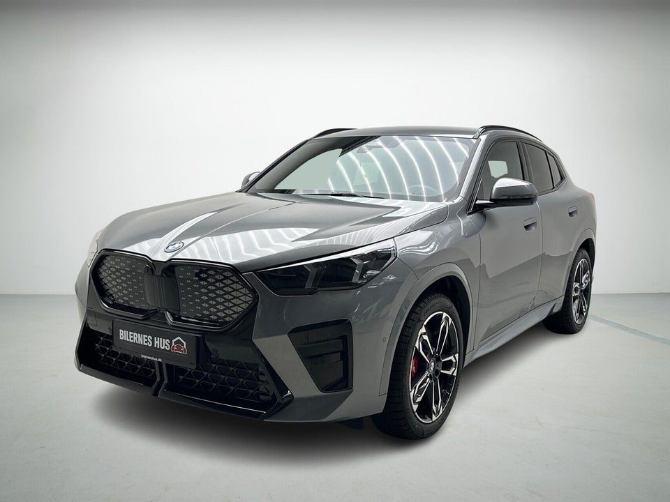 BMW iX2 xDrive30 M-Sport 5d