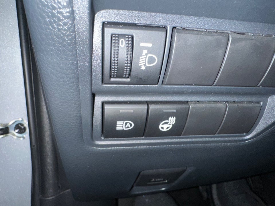 Toyota Yaris 1,5 Hybrid Executive e-CVT 5d