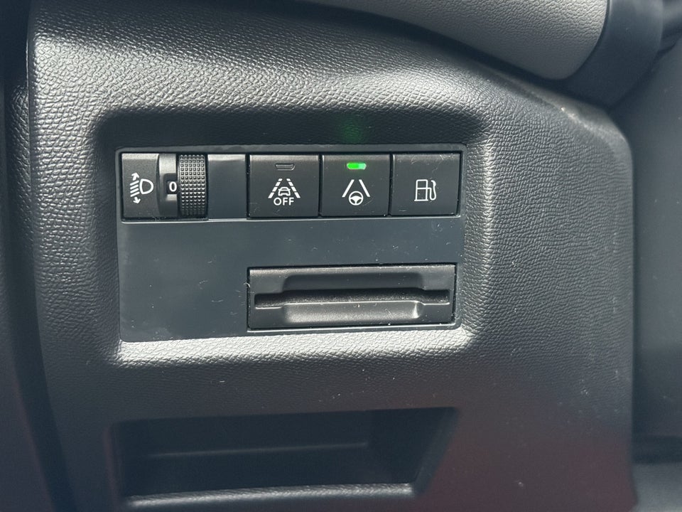 Citroën C5 Aircross 1,6 Hybrid Feel EAT8 5d