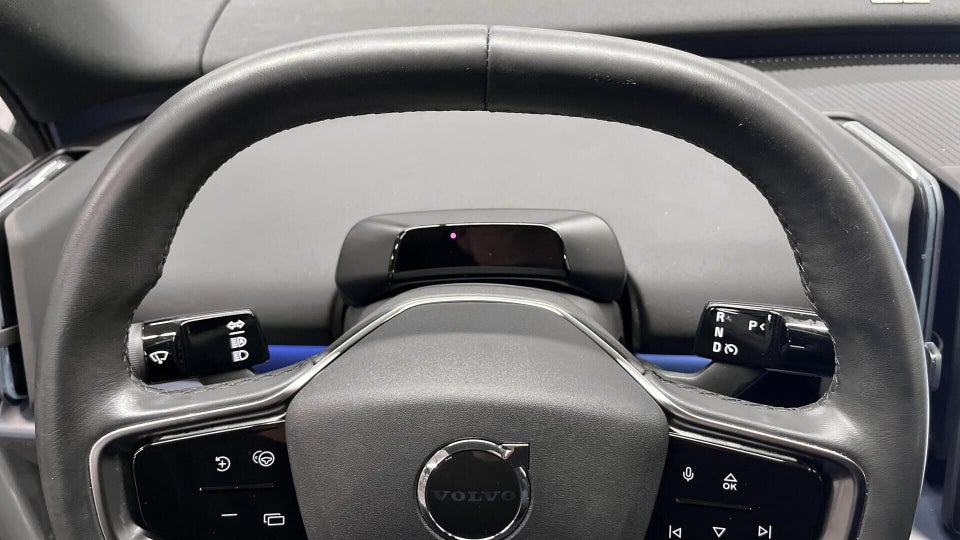 Volvo EX30 Extended Range Plus 5d