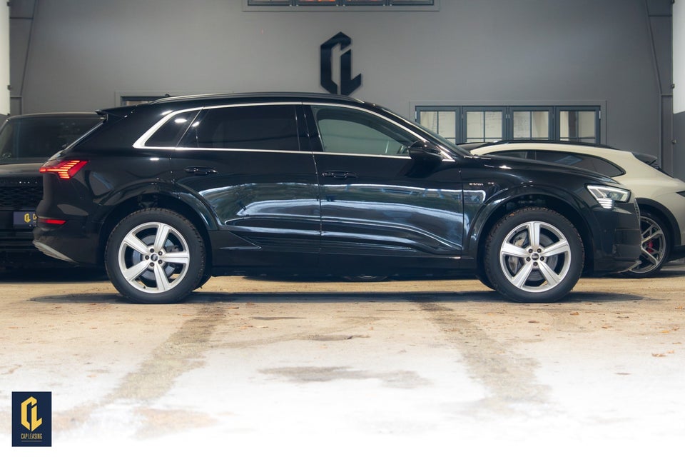 Audi e-tron 55 Advanced quattro 5d