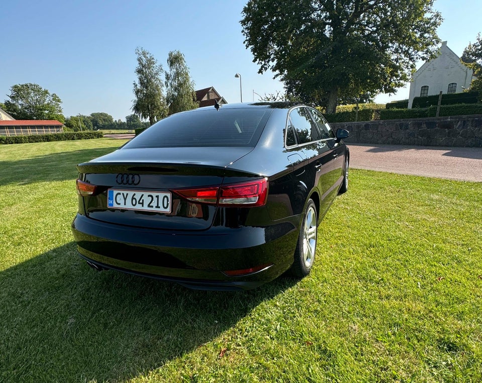 Audi A3 2,0 TDi 150 Sport S-tr. 4d