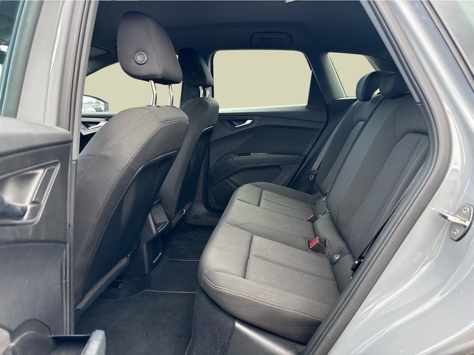 Audi Q4 e-tron 40 Attitude 5d
