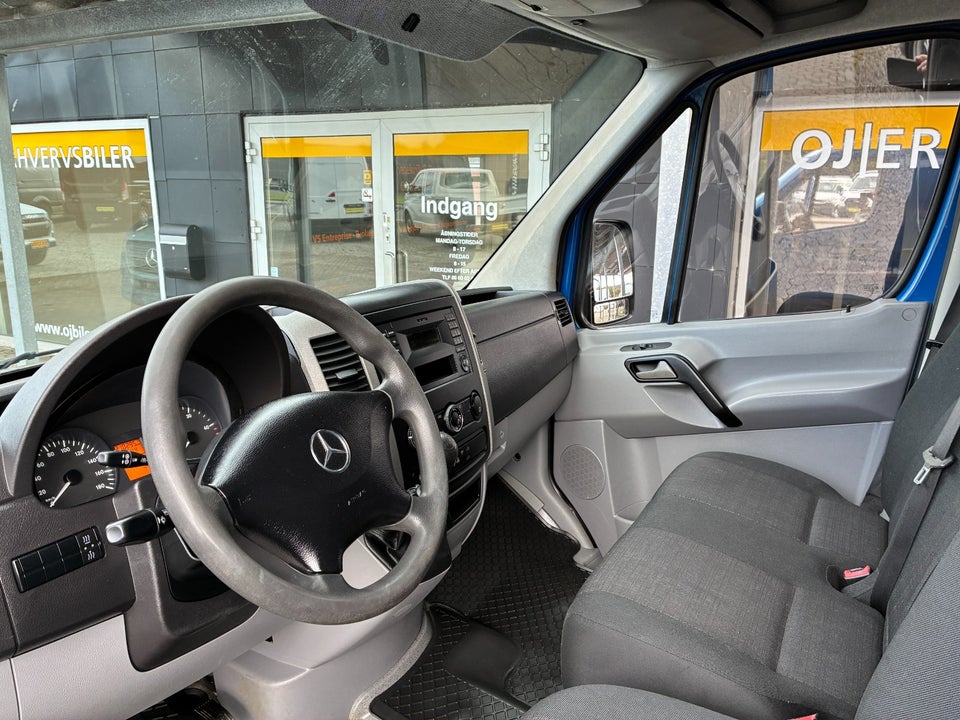 Mercedes Sprinter 316 2,2 CDi R2 Kassevogn 5d