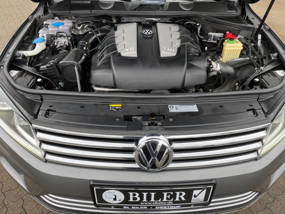 VW Touareg 3,0 V6 TDi 262 R-line Tiptr. 4Motion Van 5d