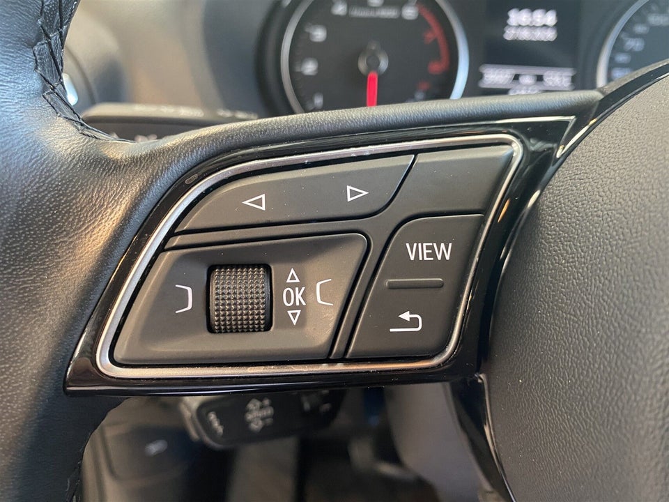 Audi Q2 30 TFSi Prestige 5d