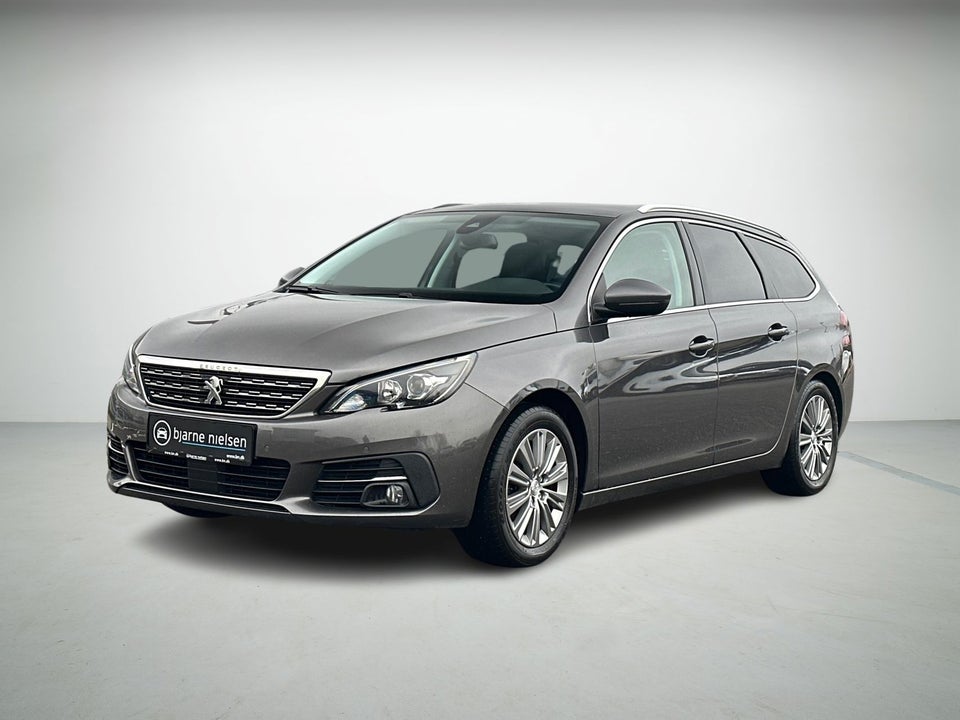 Peugeot 308 1,2 PureTech 130 Selection Sky SW 5d