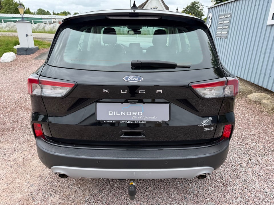 Ford Kuga 2,5 PHEV Titanium CVT 5d