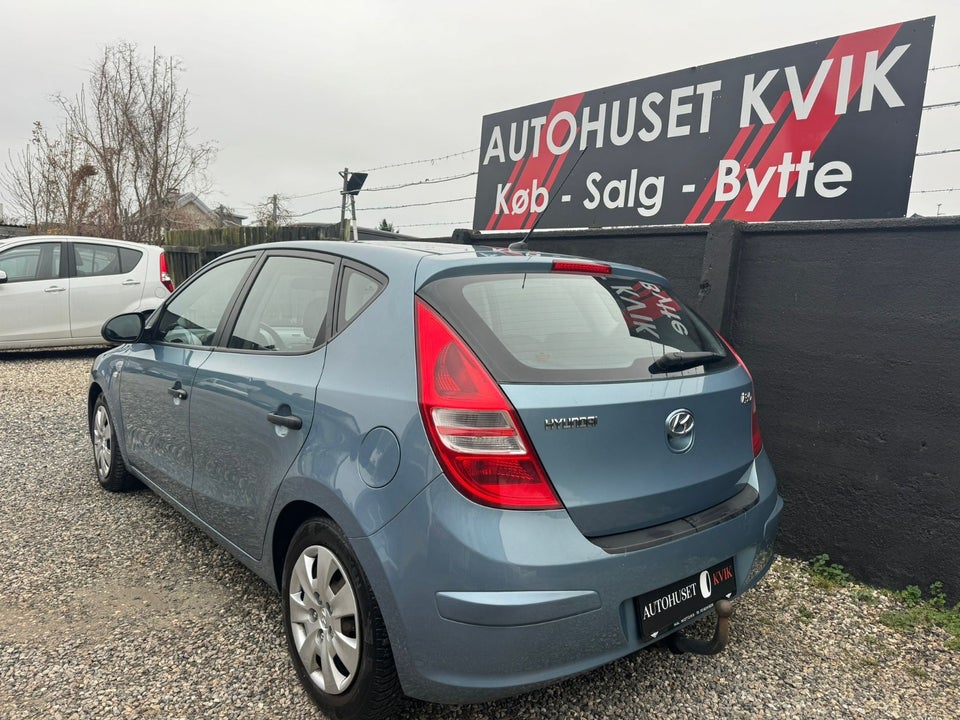 Hyundai i30 1,4 CVVT 109 Classic 5d