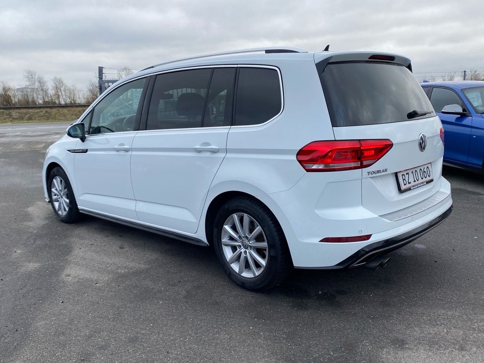 VW Touran 1,8 TSi 180 R-line DSG 7prs 5d