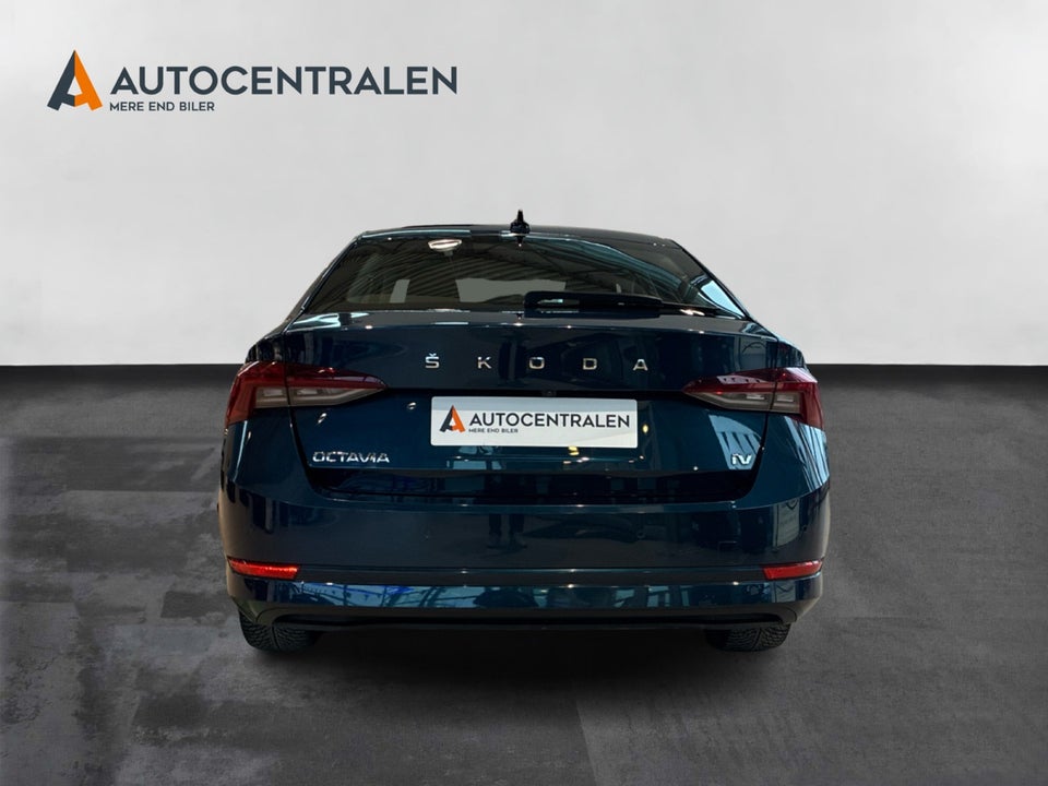 Skoda Octavia 1,4 TSi iV Plus DSG 5d