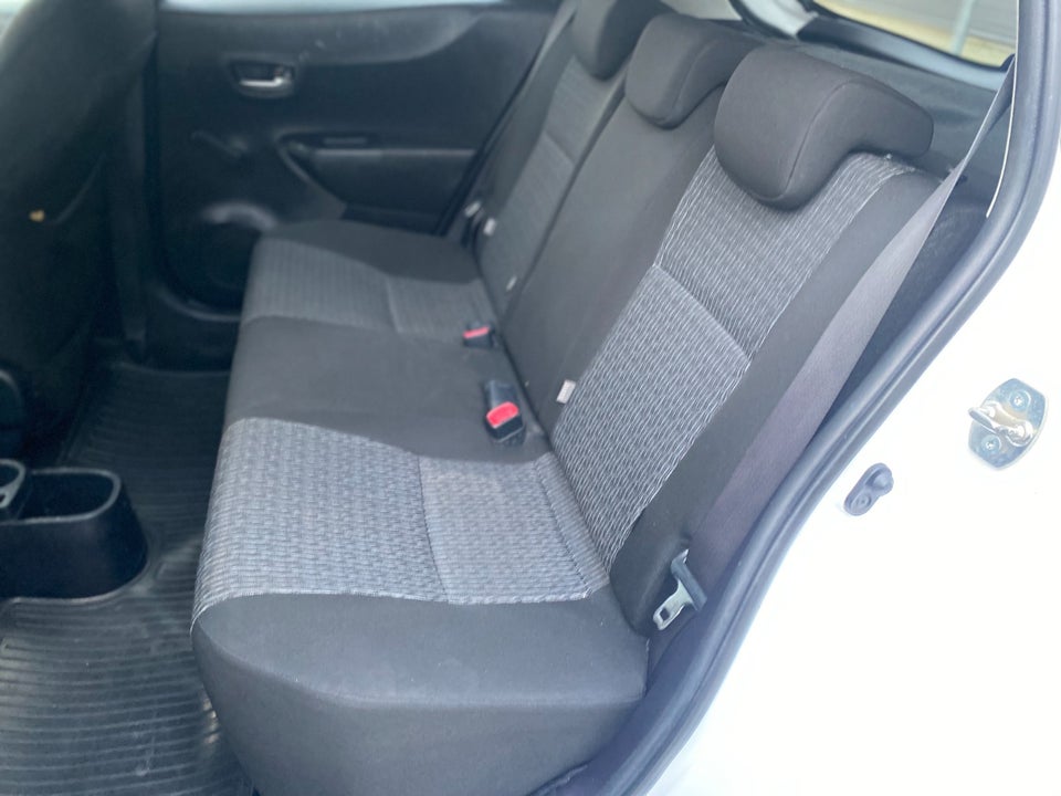 Toyota Yaris 1,0 VVT-i T2 Touch 5d