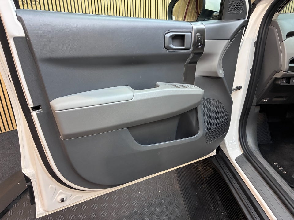 Kia EV3 81 Long Range Earth 5d