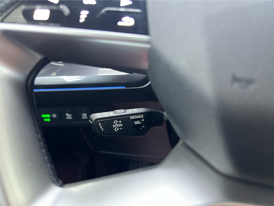 Audi Q4 e-tron 40 S-line Sportback 5d