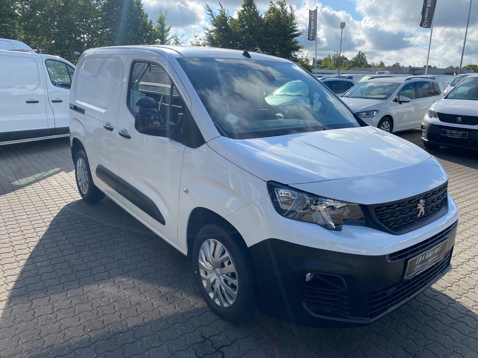 Peugeot Partner 1,5 BlueHDi 130 L1V1 Plus EAT8 Van