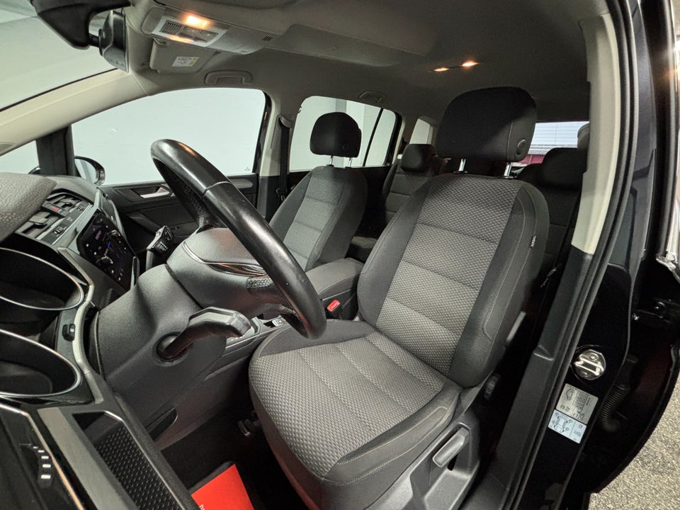 VW Touran 1,5 TSi 150 Comfortline Family DSG 7prs 5d